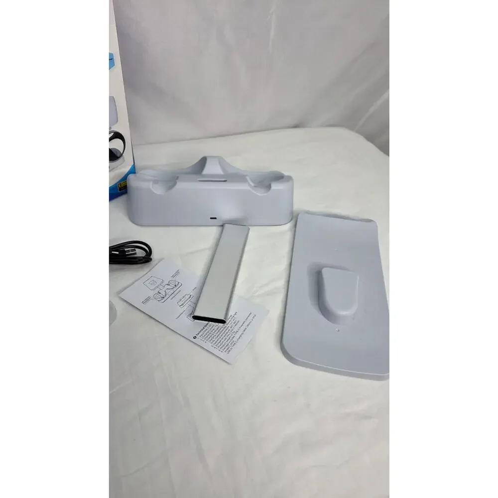 White Controller Dock Charger for PS5 VR2 PSVR 2 Type C Cable